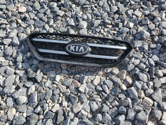 Photo 13 from auction – 2007 KIA RONDO BASE with VIN KNAFG525277073963