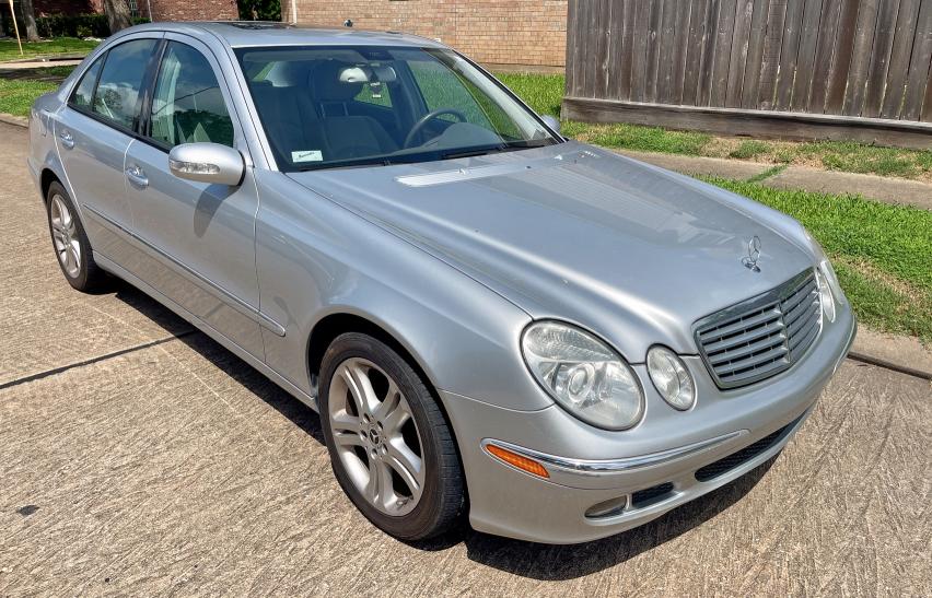 MERCEDES-BENZ E 350 2006 with VIN WDBUF56J76A902613 - Photo from auction