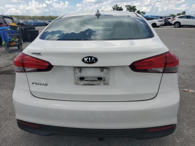 Photo 6 from auction – 2017 KIA FORTE LX with VIN 3KPFK4A70HE140933