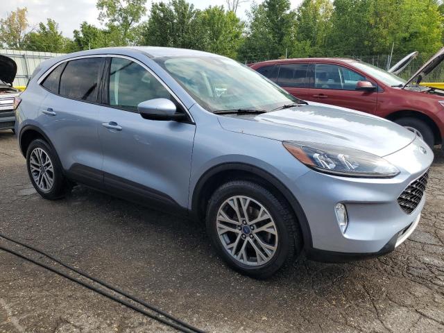 Photo 4 from auction – 2022 FORD ESCAPE SEL with VIN 1FMCU9H65NUB71174