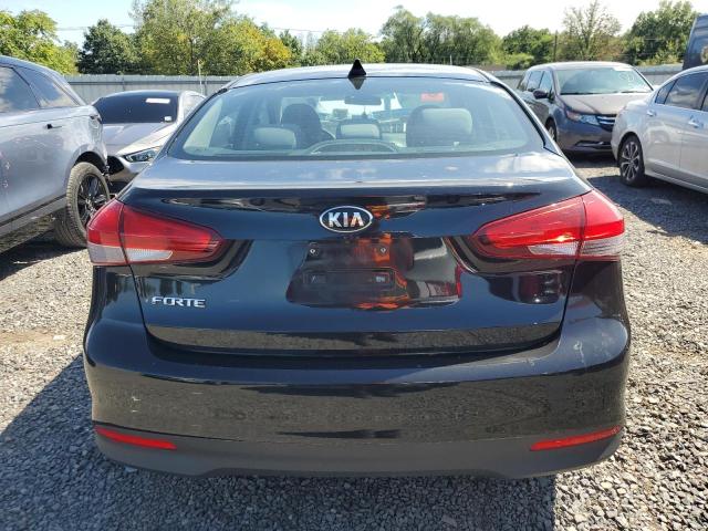 Photo 6 from auction – 2018 KIA FORTE LX with VIN 3KPFL4A77JE190828