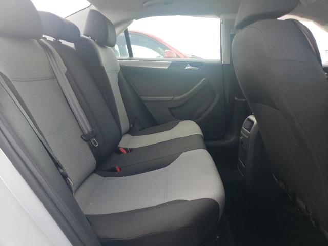 Photo 10 from auction – 2017 VOLKSWAGEN JETTA S with VIN 3VW2B7AJ9HM382540