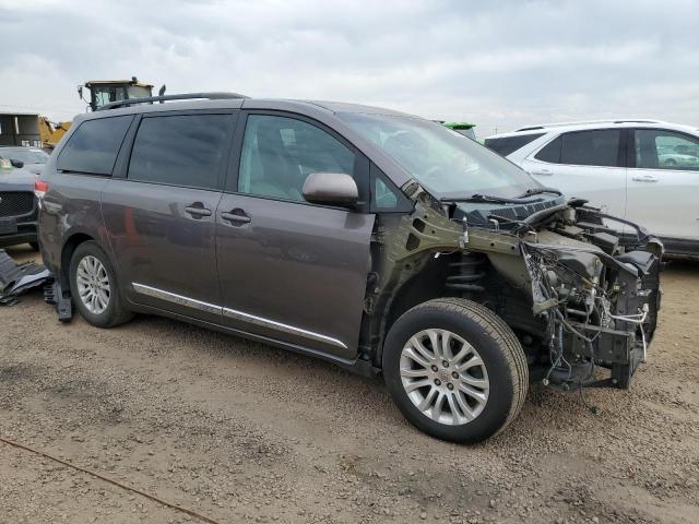 Photo 4 from auction – 2013 TOYOTA SIENNA XLE with VIN 5TDYK3DC3DS310035