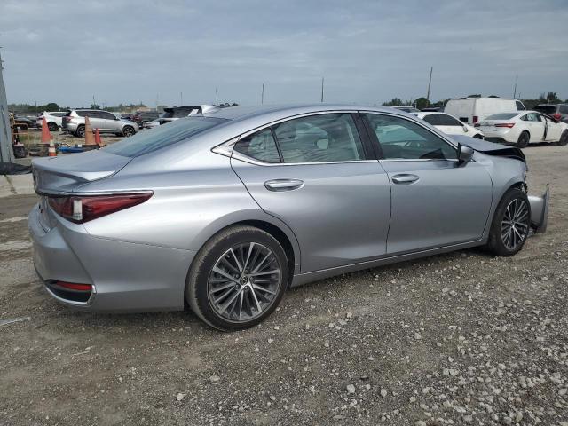Photo 3 from auction – 2024 LEXUS ES 300H BASE with VIN 58ADA1C17RU052843