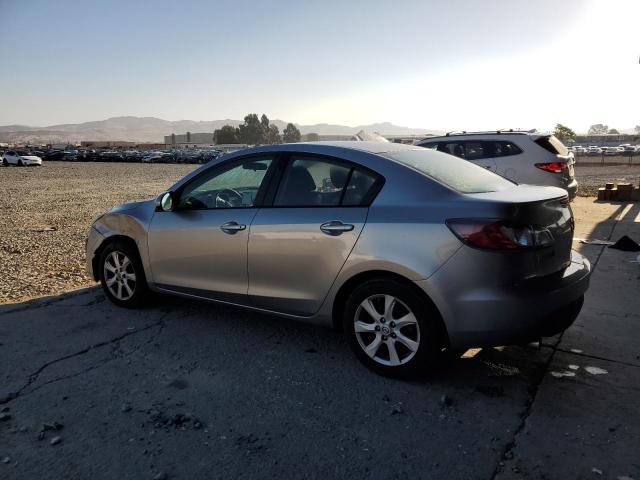 Zdjęcie 2 z aukcji – 2011 MAZDA 3 I z VIN JM1BL1VG0B1427400