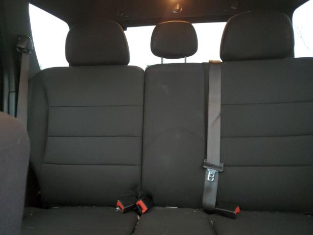 Photo 10 from auction – 2010 FORD ESCAPE XLT with VIN 1FMCU0DG2AKA03069
