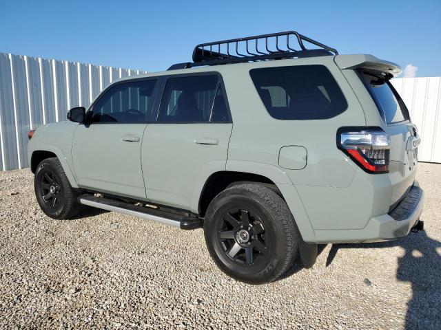 Photo 2 from auction – 2022 TOYOTA 4RUNNER TR with VIN JTETU5JRXN6050318