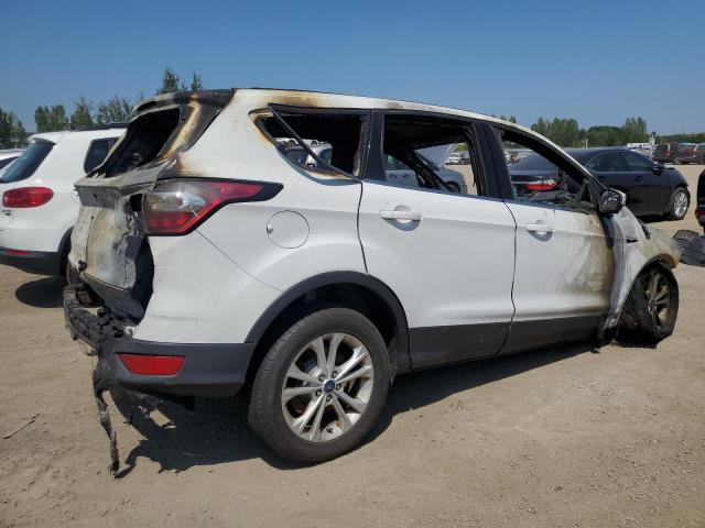 Photo 3 from auction – 2017 FORD ESCAPE SE with VIN 1FMCU9GD8HUA00648