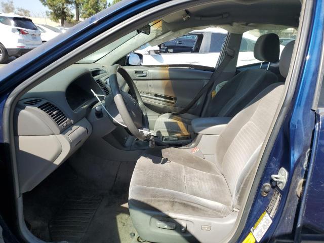 Photo 7 from auction – 2005 TOYOTA CAMRY LE with VIN 4T1BF30K75U105429