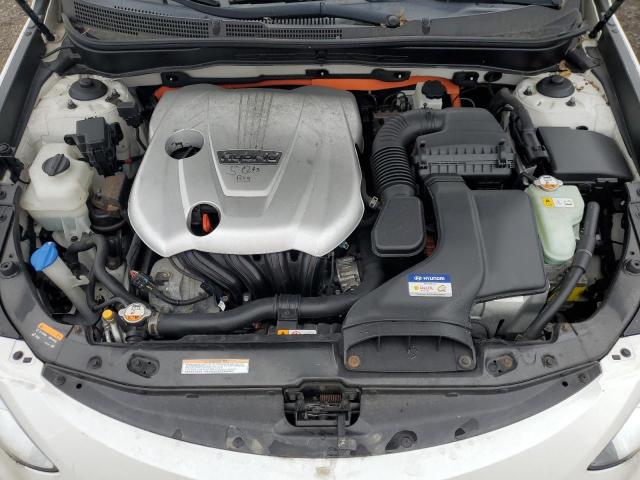 Photo 11 from auction – 2015 HYUNDAI SONATA HYB with VIN KMHEC4A47FA131995
