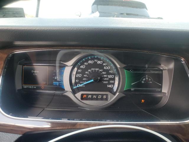 Photo 9 from auction – 2018 FORD TAURUS LIM with VIN 1FAHP2F8XJG143138