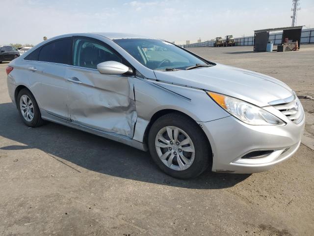 Photo 4 from auction – 2011 HYUNDAI SONATA with VIN 5NPEB4AC2BH051666