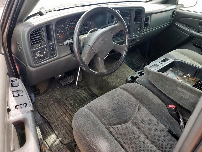 Photo 8 from auction – 2004 CHEVROLET SILVERADO with VIN 2GCEC19V441215134