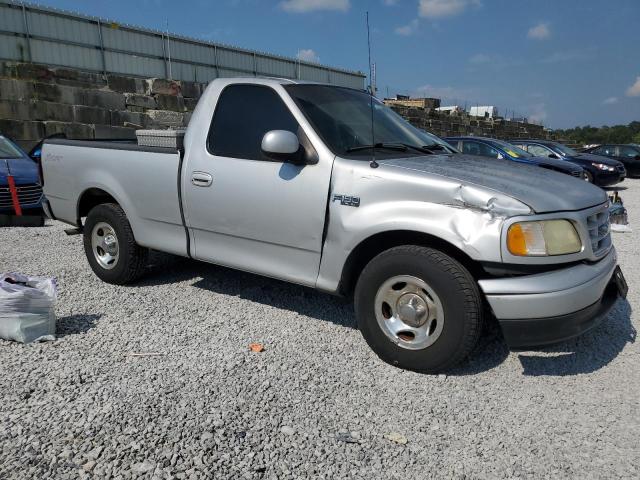 Foto 4 de la subasta – 2002 FORD F150 con VIN 1FTRF17222NA97288