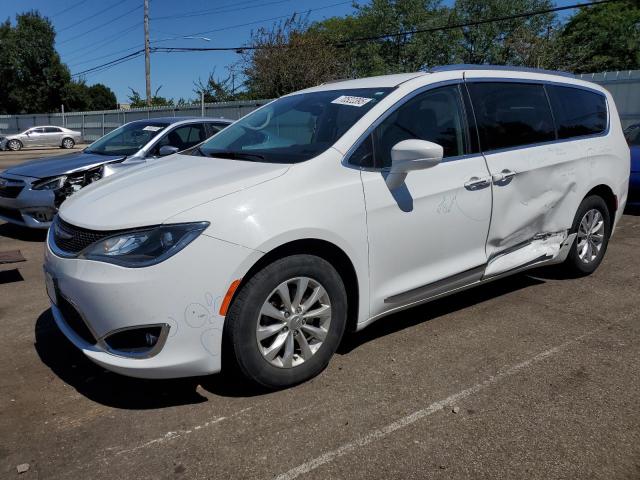 CHRYSLER PACIFICA T 2019 with VIN 2C4RC1BG4KR698295 - Photo from auction
