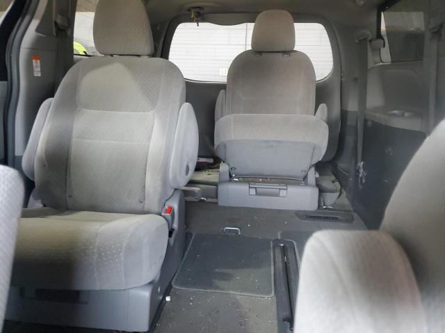 Photo 10 from auction – 2018 TOYOTA SIENNA LE with VIN 5TDJZ3DC6JS191857