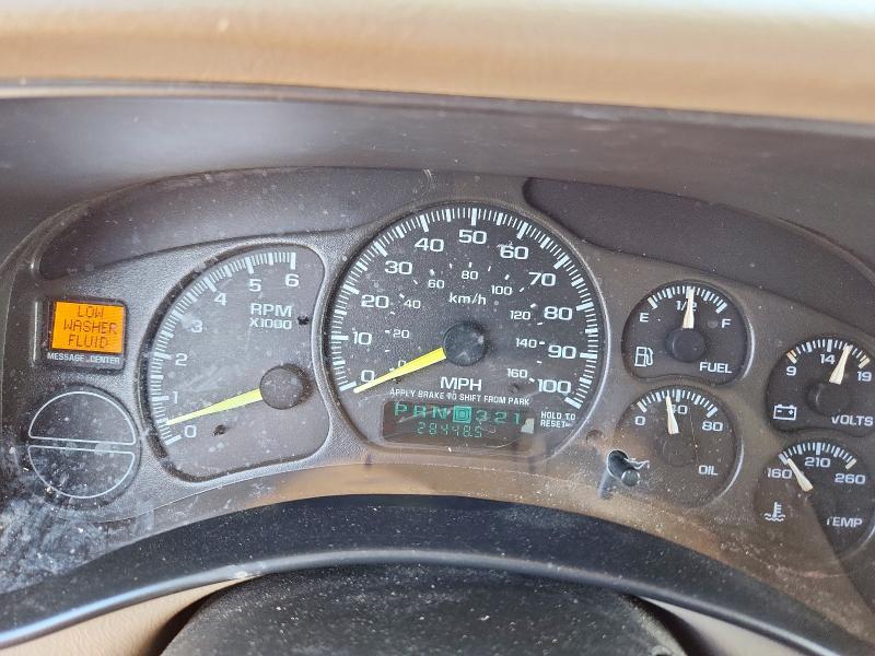 Photo 9 from auction – 2001 CHEVROLET SILVERADO with VIN 2GCEC19T711100568