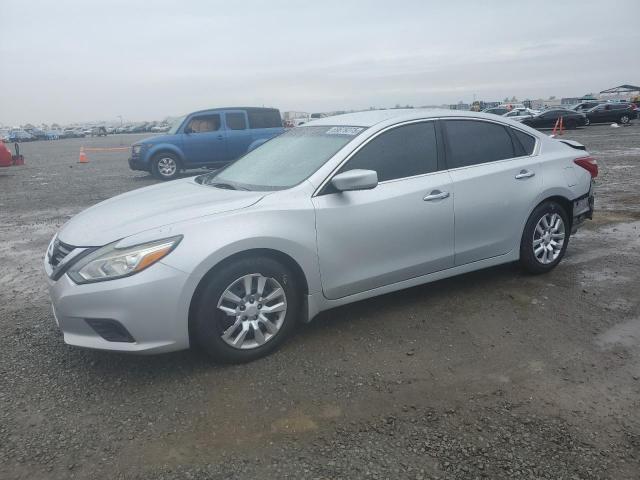 NISSAN ALTIMA 2.5 2018 with VIN 1N4AL3AP3JC140106 - Photo from auction