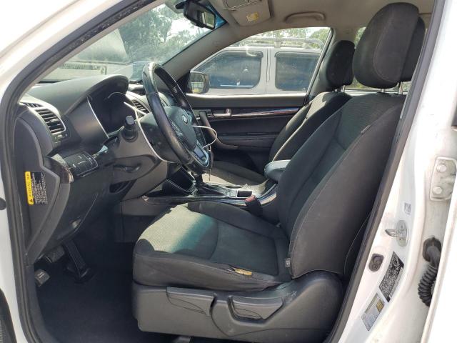 Photo 7 from auction – 2014 KIA SORENTO LX with VIN 5XYKTCA62EG446317