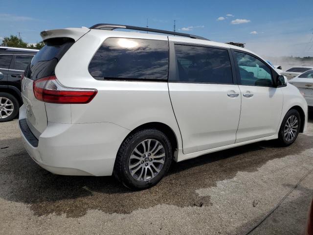 Снимка 3 от търг – 2018 TOYOTA SIENNA с VIN 5TDYZ3DC8JS939619