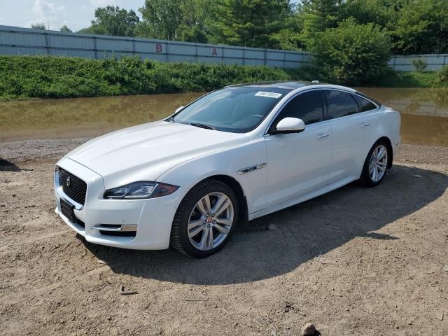 JAGUAR XJ 2017 with VIN SAJWJ1CD8H8W06172 - Photo from auction