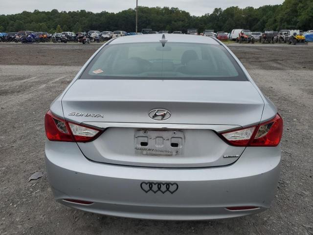 Photo 6 from auction – 2011 HYUNDAI SONATA SE with VIN 5NPEC4AC3BH080199