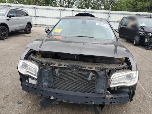 Photo 5 from auction – 2015 CHRYSLER 300 LIMITE with VIN 2C3CCAAG5FH802087