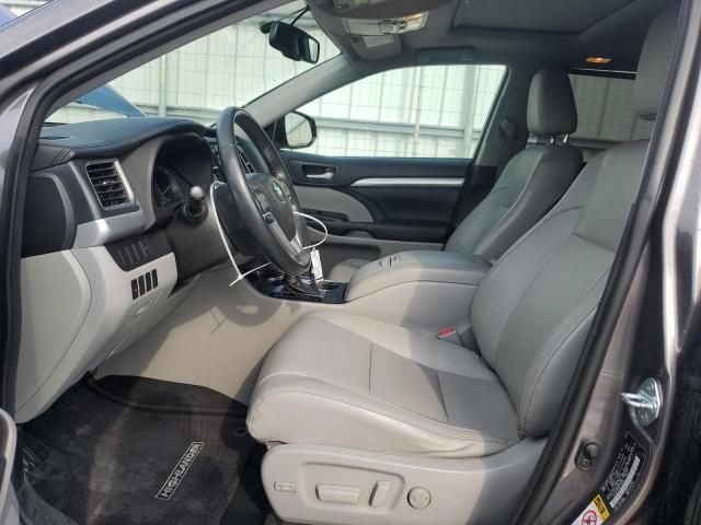 Photo 7 from auction – 2015 TOYOTA HIGHLANDER with VIN 5TDJKRFH6FS164598