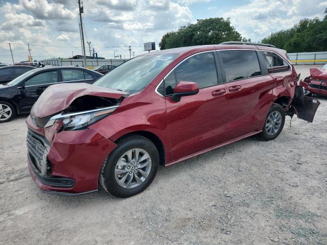 TOYOTA SIENNA LE 2022 with VIN 5TDBSKFC5NS046539 - Photo from auction
