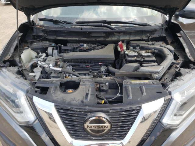 Photo 11 from auction – 2018 NISSAN ROGUE S with VIN 5N1AT2MV2JC806866