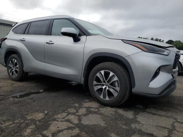 Photo 4 from auction – 2025 TOYOTA HIGHLANDER with VIN 5TDKDRBH8SS581252