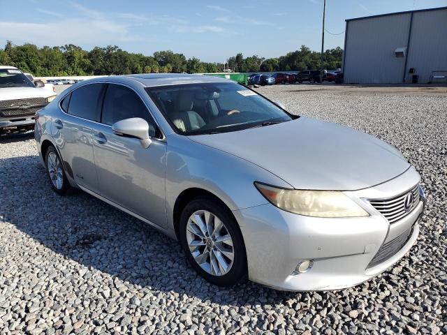 Photo 4 from auction – 2013 LEXUS ES 300H with VIN JTHBW1GG1D2000243
