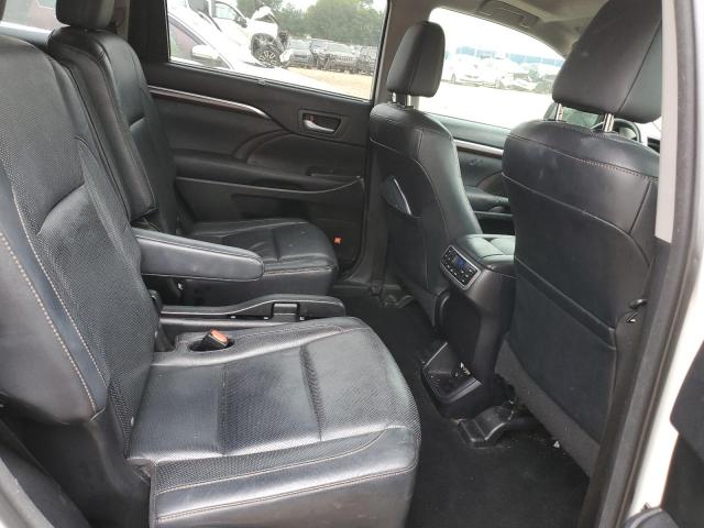 Photo 11 from auction – 2014 TOYOTA HIGHLANDER with VIN 5TDYKRFH2ES011357