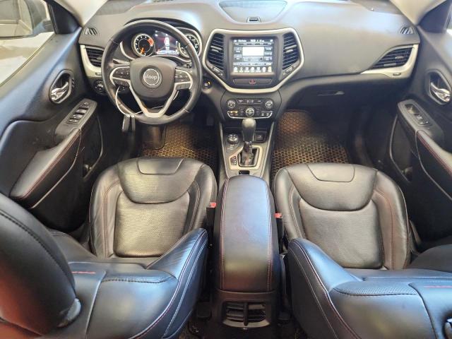 Photo 8 from auction – 2017 JEEP CHEROKEE T with VIN 1C4PJMBS9HW506131