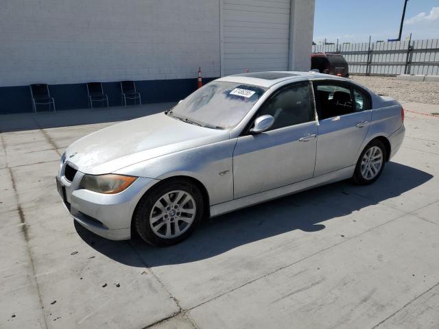 BMW 328 2007 with VIN WBAVC53537FZ77977 - Photo from auction