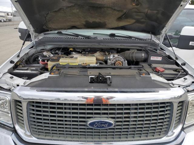 Photo 12 from auction – 2000 FORD EXCURSION with VIN 1FMSU43F7YEB87266