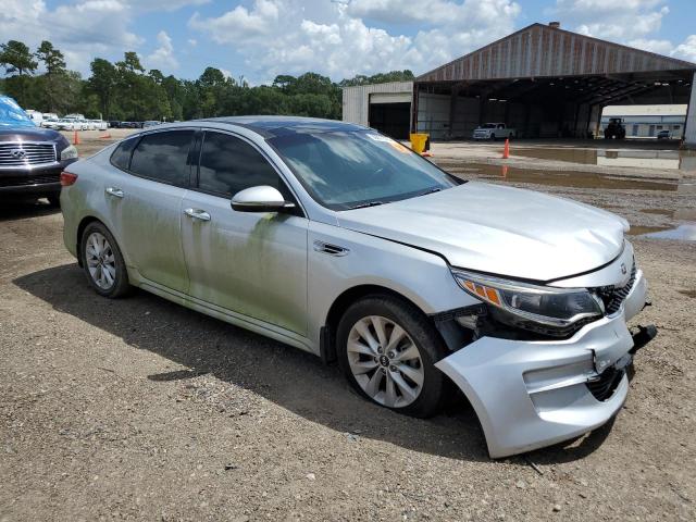 Photo 4 from auction – 2018 KIA OPTIMA EX with VIN 5XXGU4L38JG217893