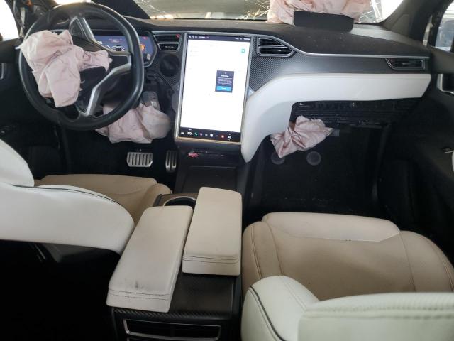 Photo 8 from auction – 2016 TESLA MODEL X with VIN 5YJXCAE44GF001316