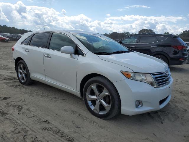 Photo 4 from auction – 2010 TOYOTA VENZA with VIN 4T3BK3BB4AU028674