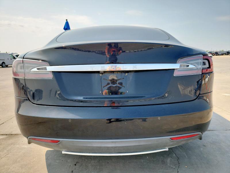 Photo 6 from auction – 2014 TESLA MODEL S with VIN 5YJSA1S17EFP62168