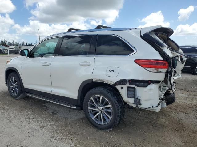 Photo 2 from auction – 2019 TOYOTA HIGHLANDER with VIN 5TDKZRFH9KS570966