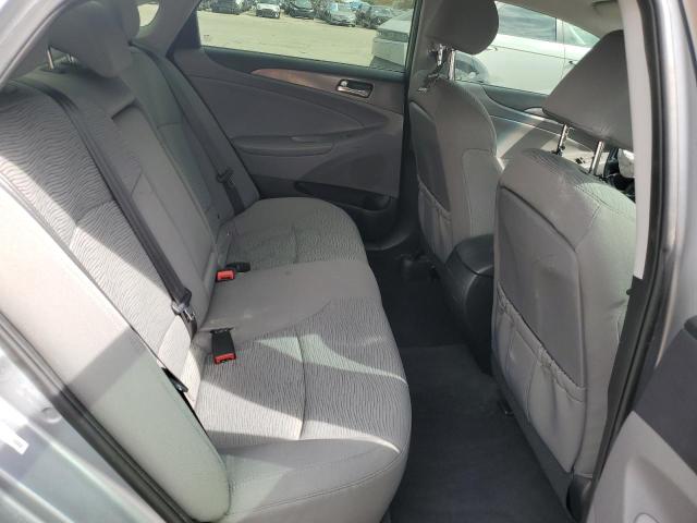 Photo 10 from auction – 2014 HYUNDAI SONATA HYB with VIN KMHEC4A44EA115011