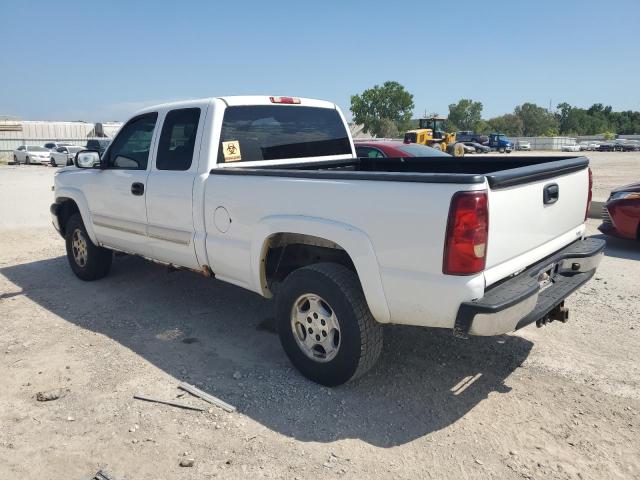 Photo 2 from auction – 2003 CHEVROLET SILVERADO K1500 with VIN 1GCEK19T13E372165