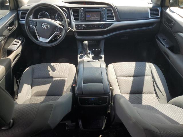 Photo 8 from auction – 2018 TOYOTA HIGHLANDER LE with VIN 5TDZZRFH5JS237287