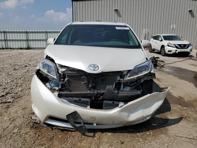 Photo 5 from auction – 2016 TOYOTA SIENNA XLE with VIN 5TDDK3DC2GS131732