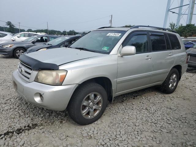 TOYOTA HIGHLANDER 2004 with VIN JTEEP21A740015262 - Photo from auction