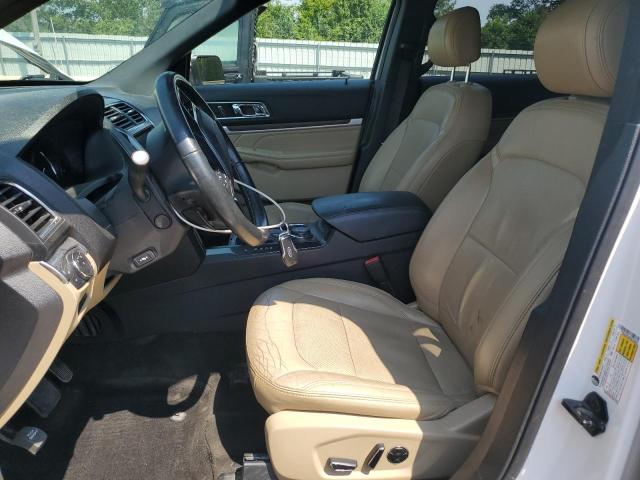Photo 7 from auction – 2017 FORD EXPLORER L with VIN 1FM5K8F82HGE37640