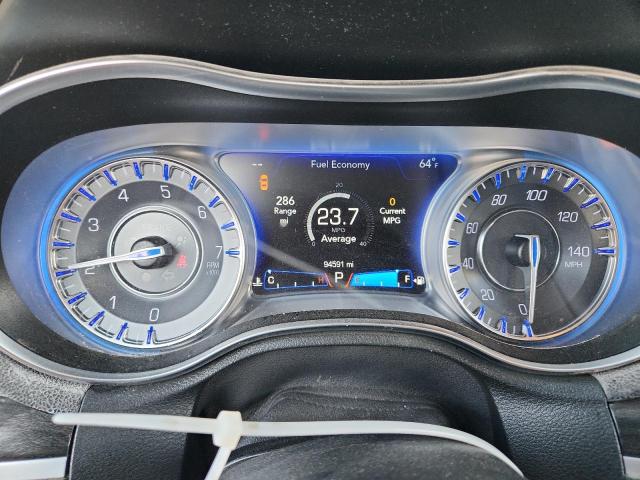 Photo 9 from auction – 2018 CHRYSLER 300 TOURIN with VIN 2C3CCARG9JH309185