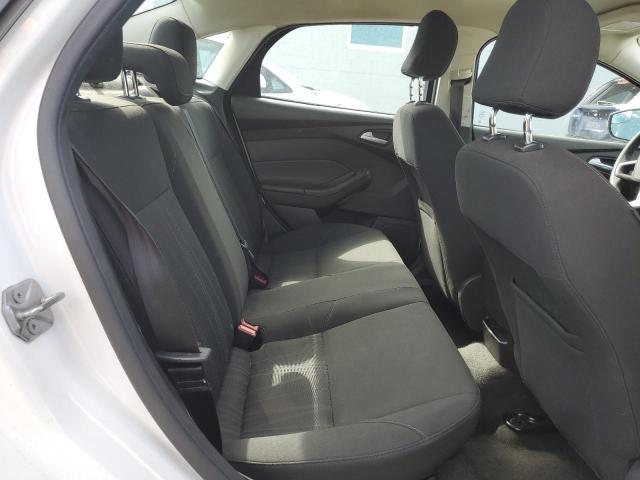 Photo 10 from auction – 2016 FORD FOCUS SE with VIN 1FADP3F24GL210218