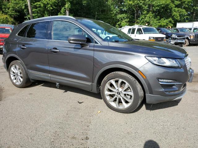 Photo 4 from auction – 2019 LINCOLN MKC SELECT with VIN 5LMCJ2D90KUL03332